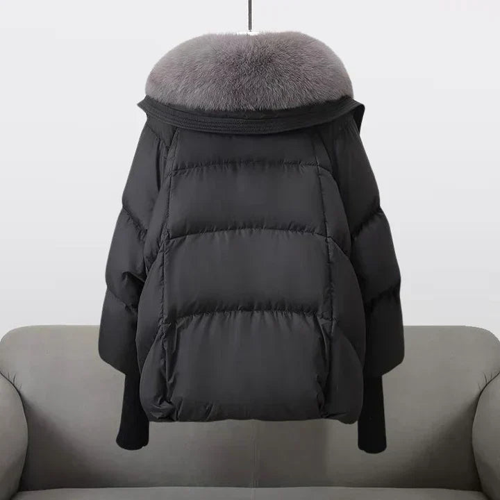 Felicia – Luxuriöse Steppjacke mit Kunstfellkragen