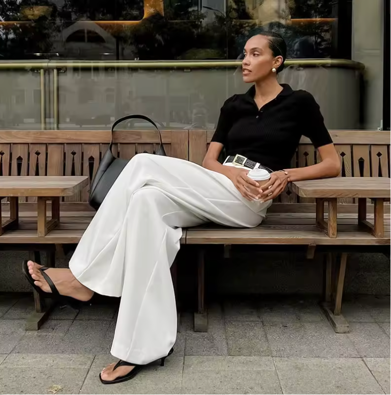Weit geschnittene weiße High-Waist-Hose für Damen