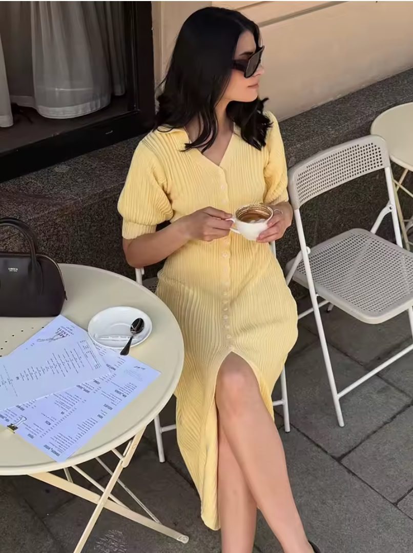 Langes Strickkleid