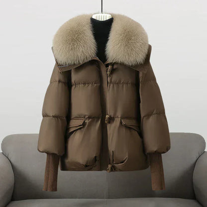 Felicia – Luxuriöse Steppjacke mit Kunstfellkragen